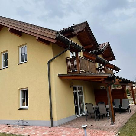 Sonnenchalet mit Sauna Kotschach-Mauthen Exterior foto